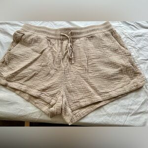 H+M Cotton gauze shorts with pockets, size Large
